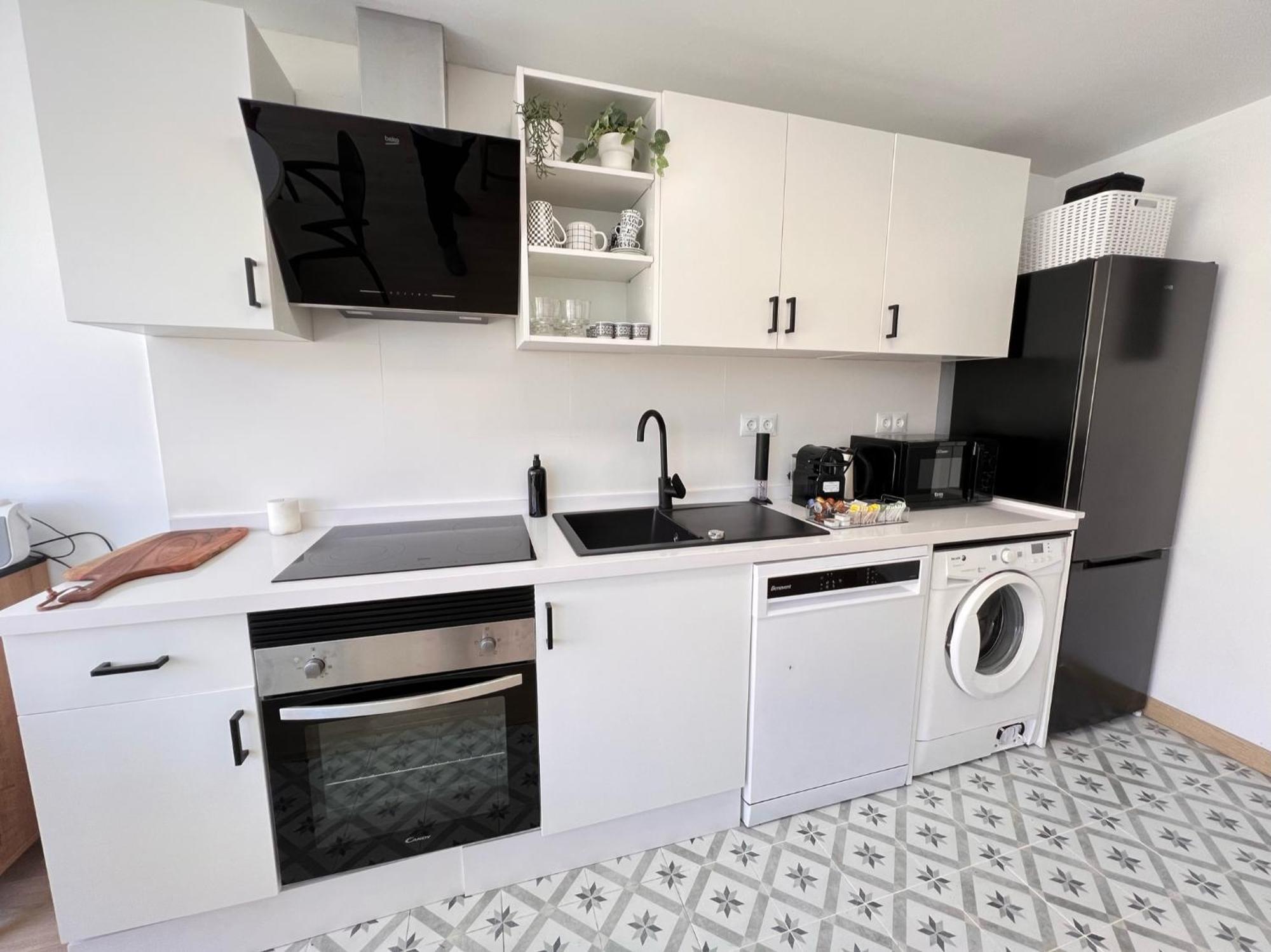 Apartamento La Bella Escondida Piscina Campo De Golf Solarium Y Parking En Centro Historico